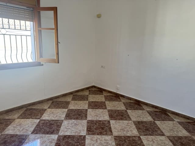 4 sypialnia Dom na sprzedaż w Vélez-Málaga z garażem - 215 000 € (Ref: 8461225)