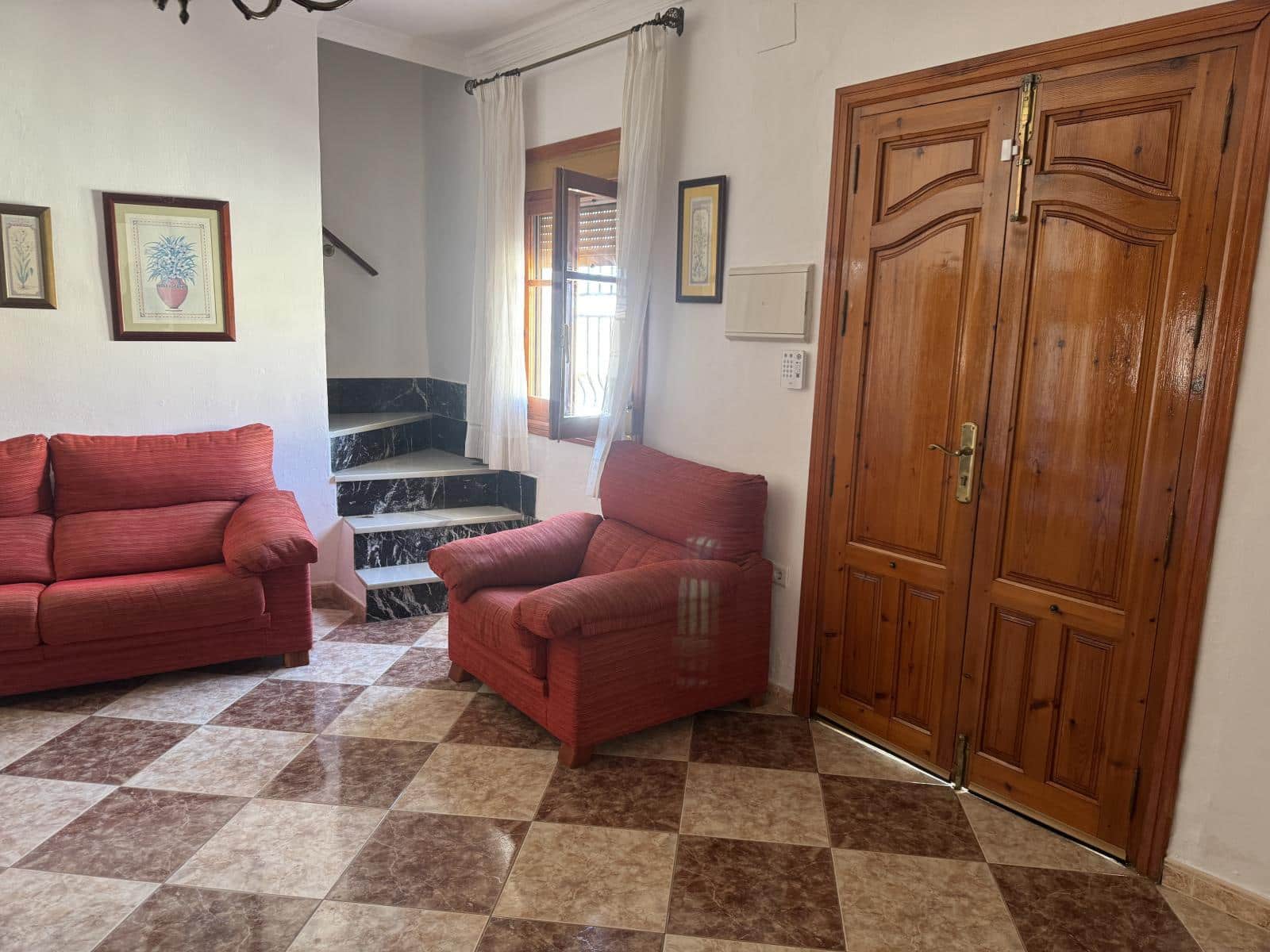 4 soverom Hus til salgs i Velez-Malaga med garasje - € 215 000 (Ref: 8461225)