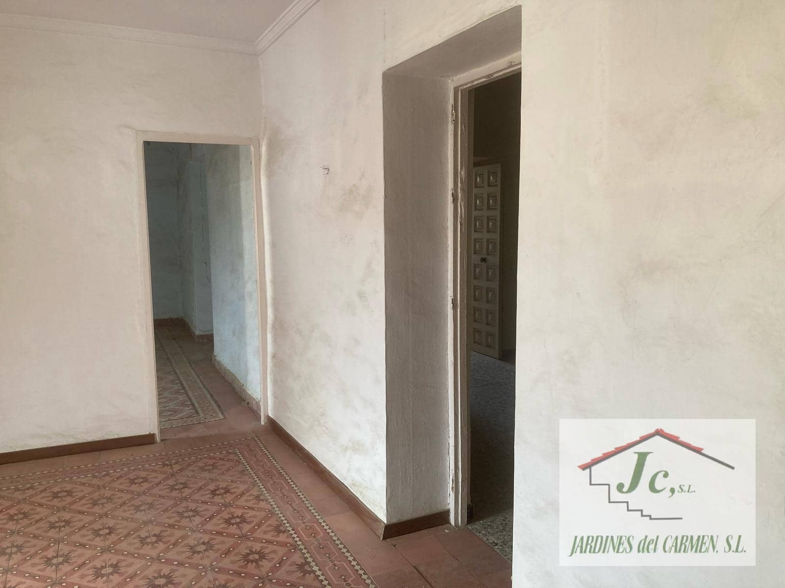 5 soveværelse Hotel til salg i Velez-Malaga - € 350.000 (Ref: 8878567)