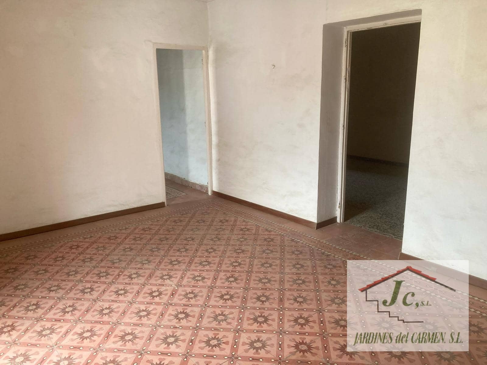 5 soveværelse Hotel til salg i Velez-Malaga - € 350.000 (Ref: 8878567)