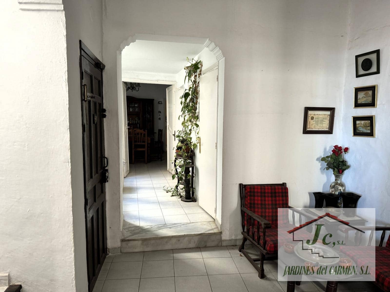 8 bedroom Townhouse for sale in Velez-Malaga - € 375,000 (Ref: 8894236)