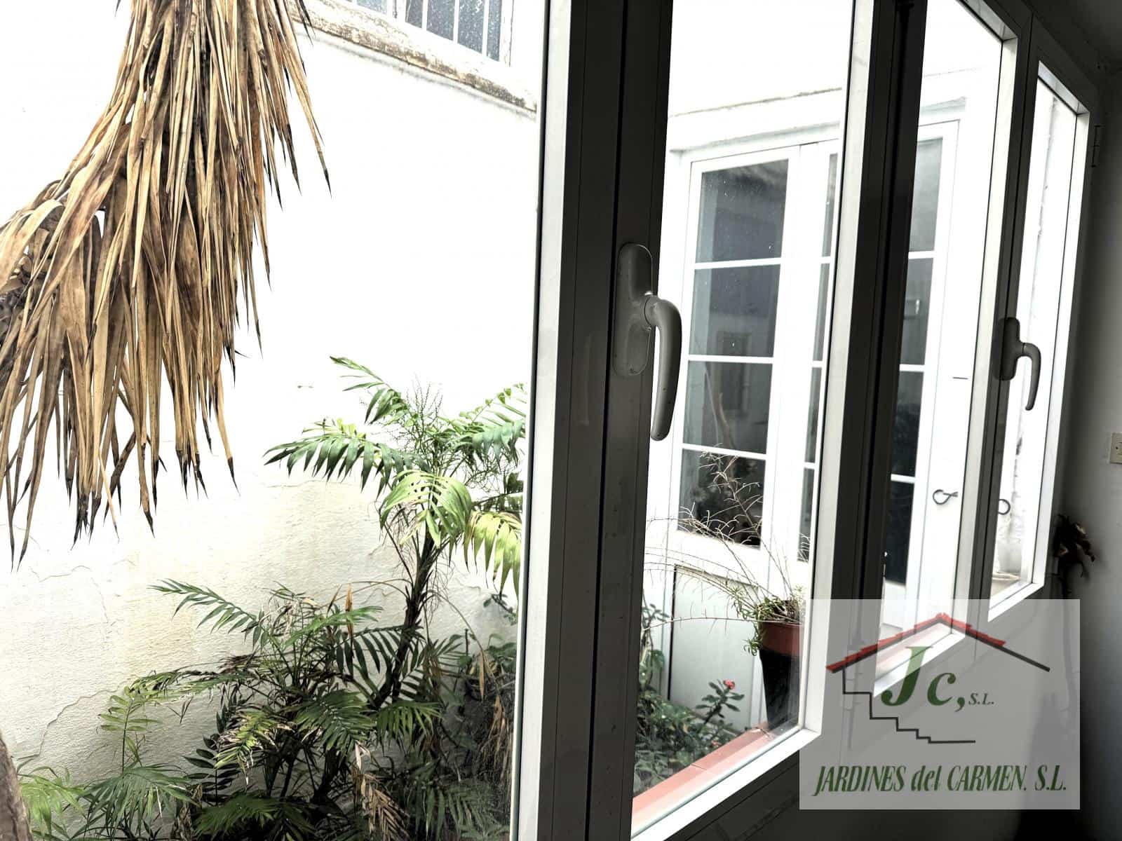 8 bedroom Townhouse for sale in Velez-Malaga - € 375,000 (Ref: 8894236)