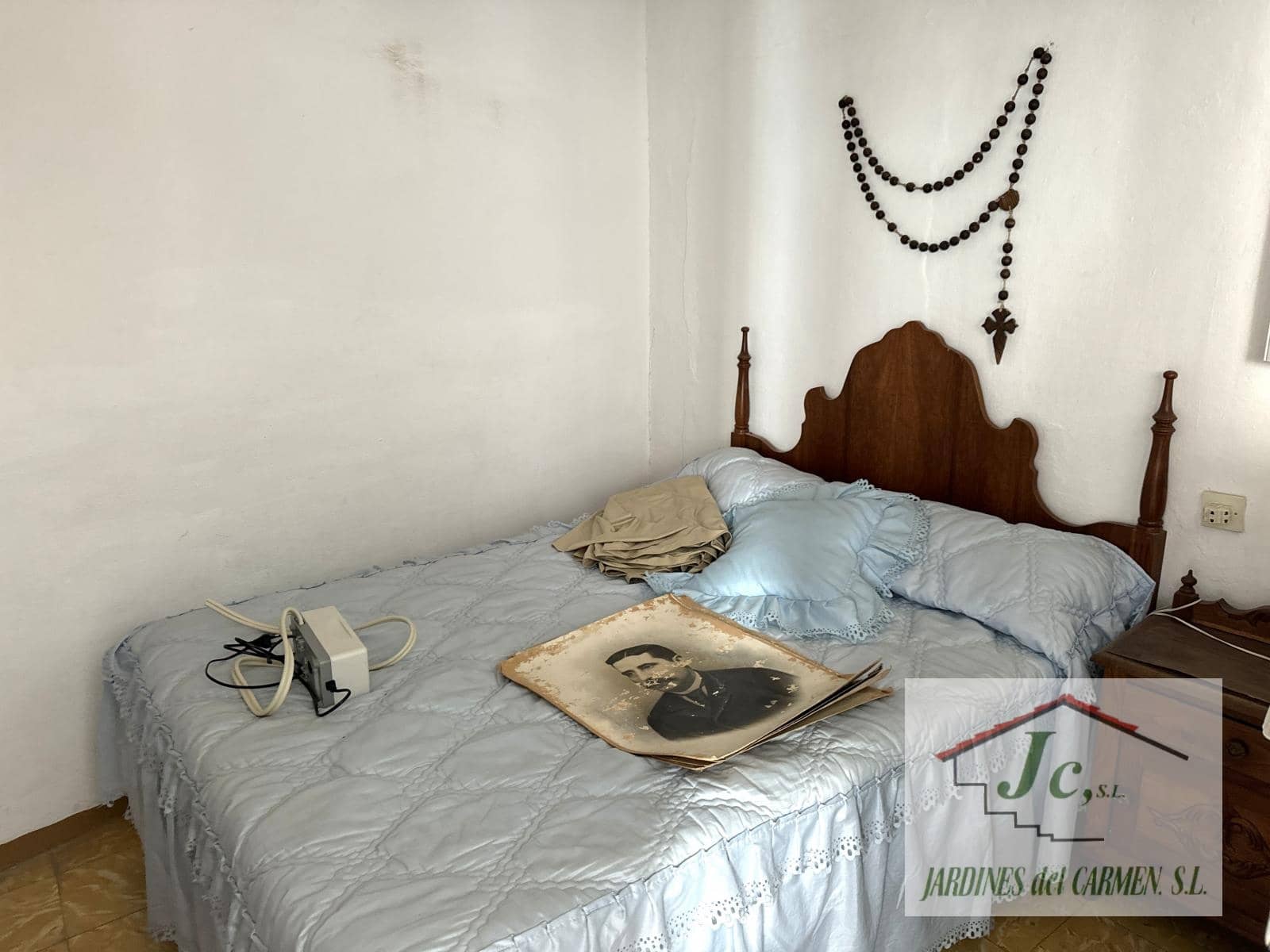 8 bedroom Townhouse for sale in Velez-Malaga - € 375,000 (Ref: 8894236)