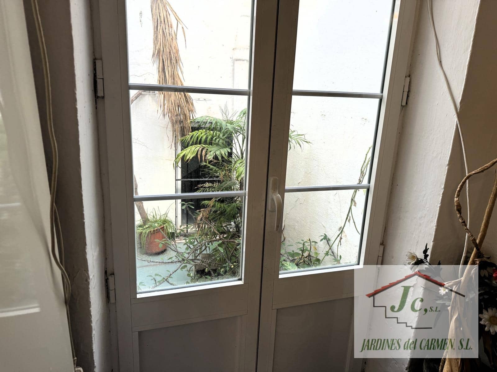 8 bedroom Townhouse for sale in Velez-Malaga - € 375,000 (Ref: 8894236)