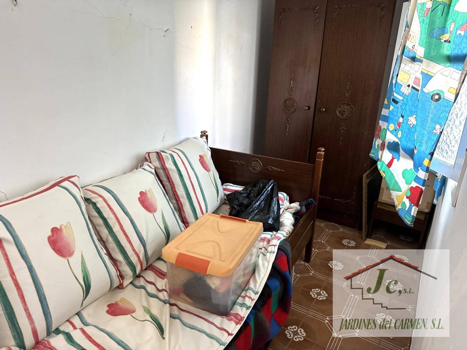 8 bedroom Townhouse for sale in Velez-Malaga - € 375,000 (Ref: 8894236)