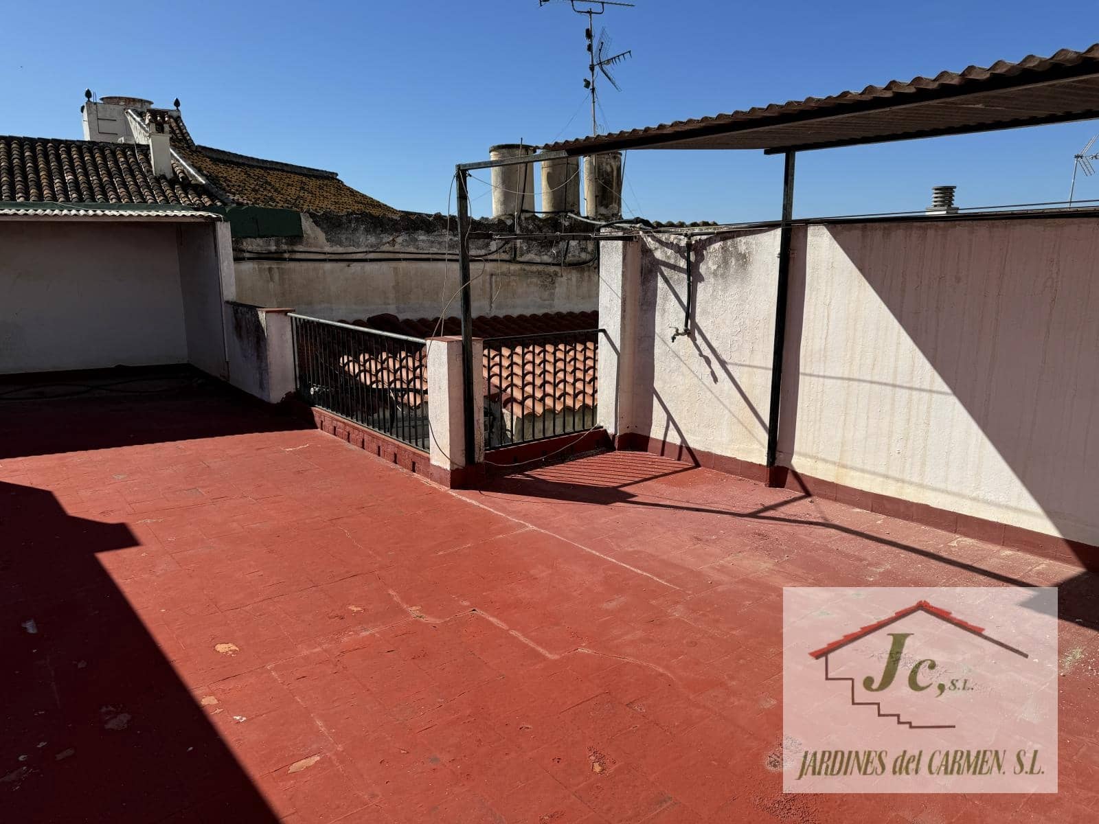 8 bedroom Townhouse for sale in Velez-Malaga - € 375,000 (Ref: 8894236)