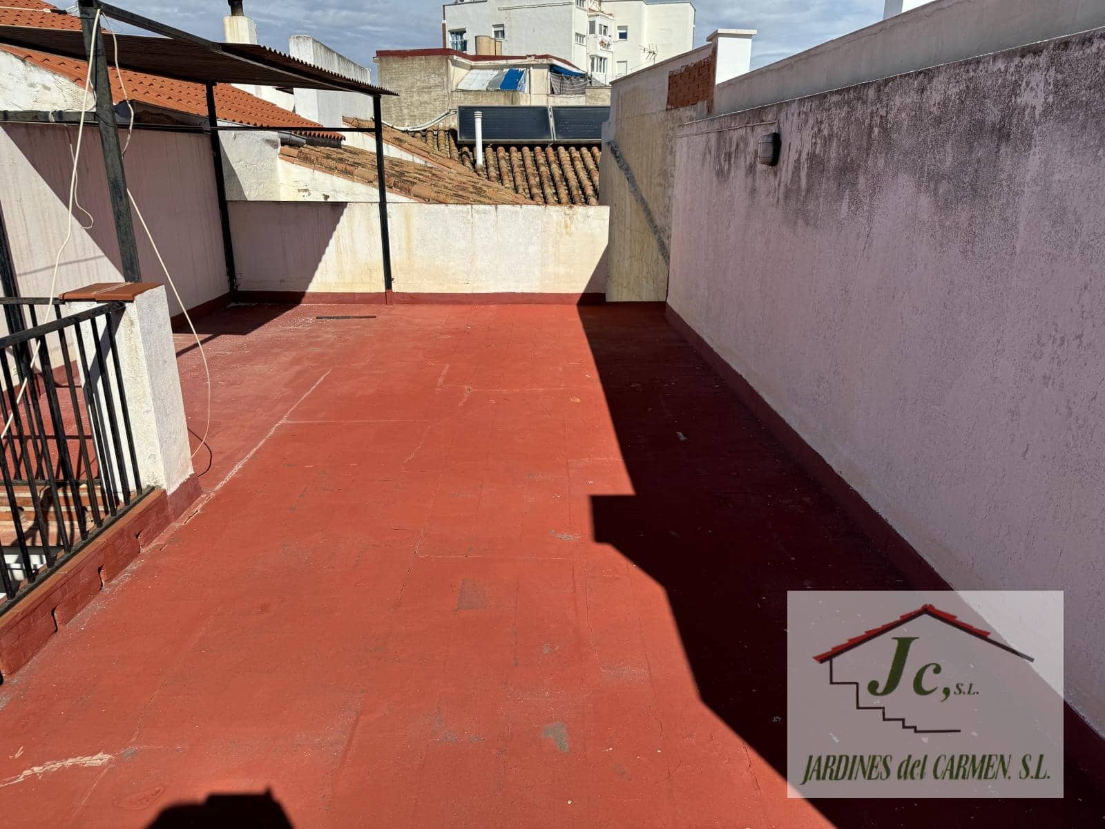 8 bedroom Townhouse for sale in Velez-Malaga - € 375,000 (Ref: 8894236)