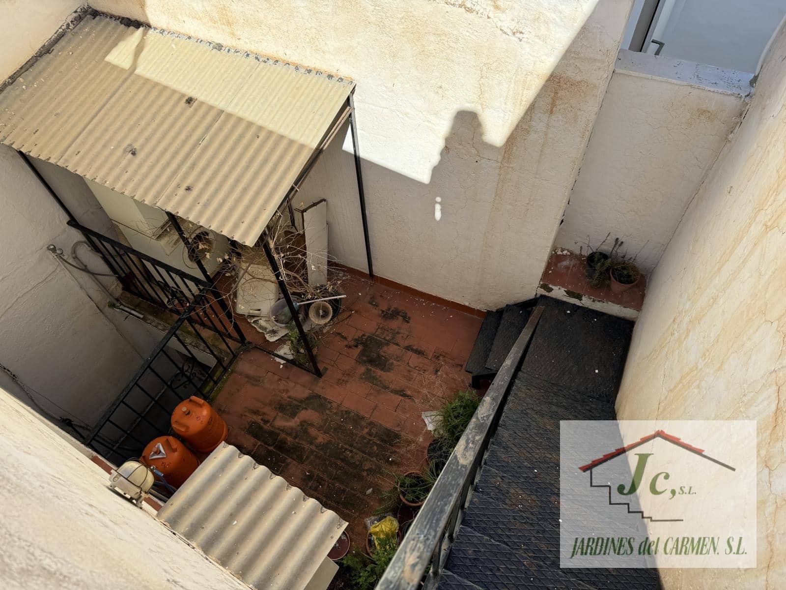 8 bedroom Townhouse for sale in Velez-Malaga - € 375,000 (Ref: 8894236)