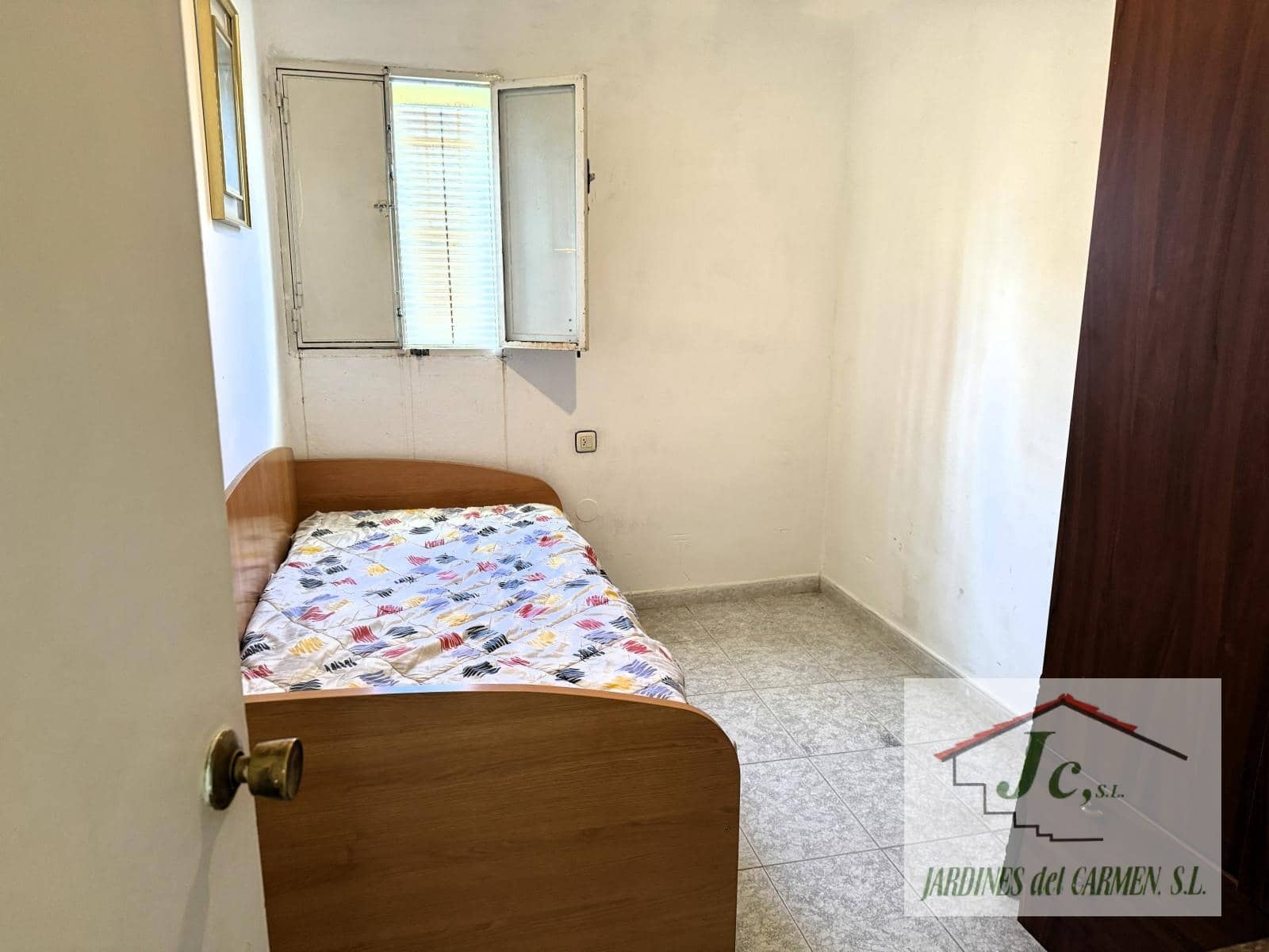 10 chambre Villa/Maison à vendre à Torre del Mar avec piscine - 425 000 € (Ref: 8914409)