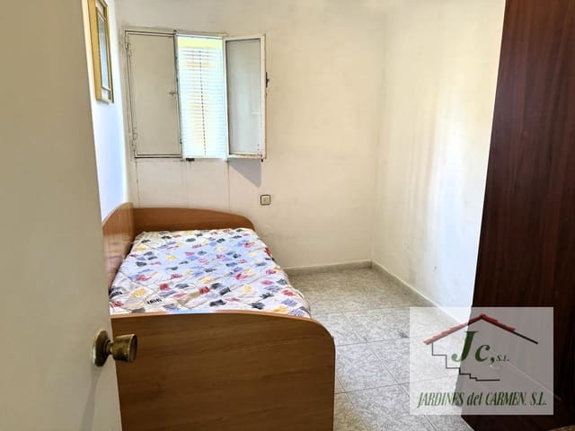 10 chambre Villa/Maison à vendre à Torre del Mar, Vélez-Málaga avec piscine - 425 000 € (Ref: 8914409)