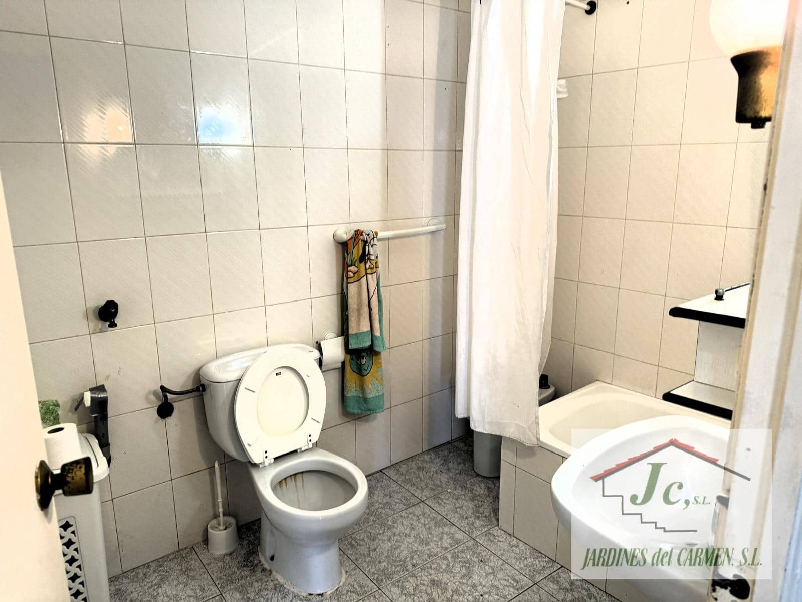 10 chambre Villa/Maison à vendre à Torre del Mar avec piscine - 425 000 € (Ref: 8914409)