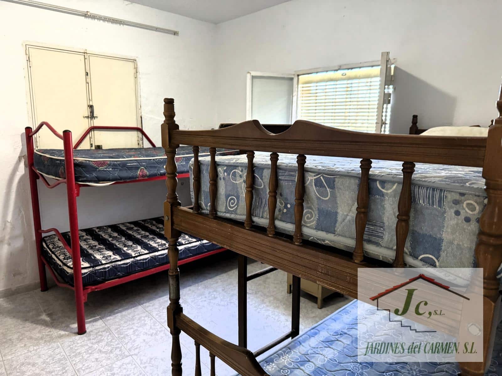 10 chambre Villa/Maison à vendre à Torre del Mar avec piscine - 425 000 € (Ref: 8914409)