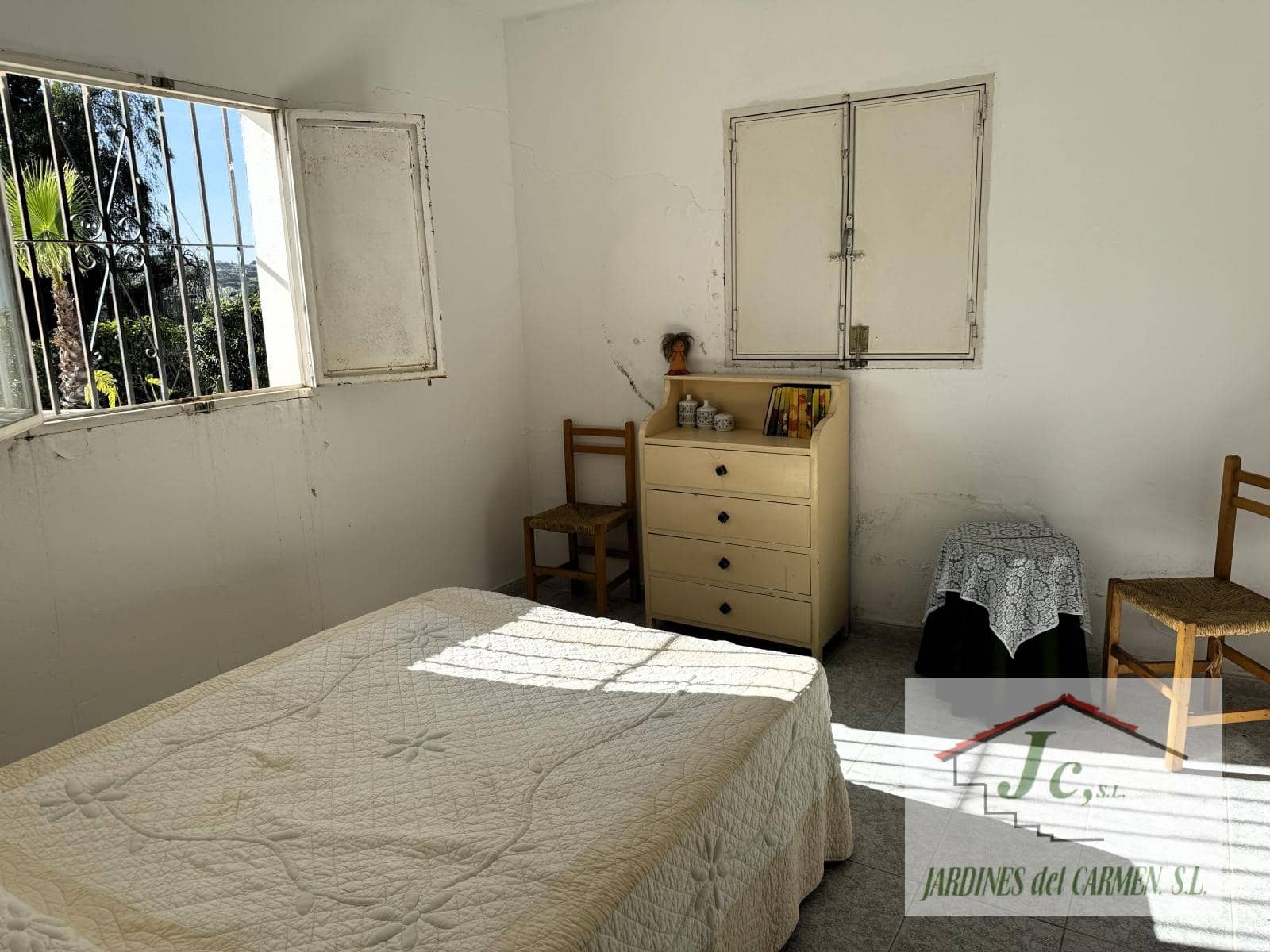 10 chambre Villa/Maison à vendre à Torre del Mar avec piscine - 425 000 € (Ref: 8914409)