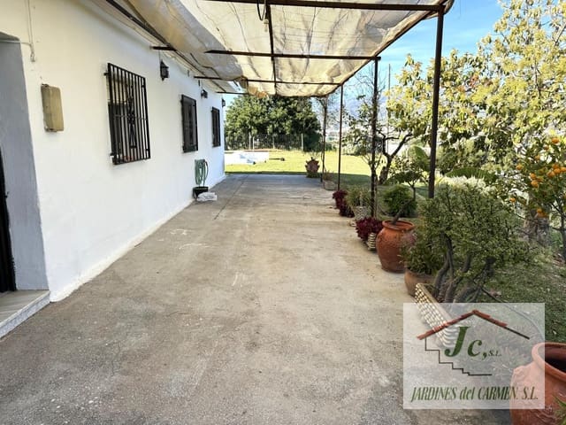 10 chambre Villa/Maison à vendre à Torre del Mar, Vélez-Málaga avec piscine - 425 000 € (Ref: 8914409)