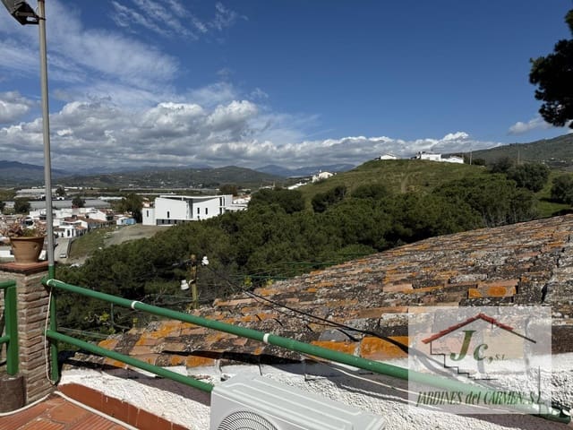 4 makuuhuone Maalaistalo myytävänä paikassa Vélez-Málaga - 395 000 € (Ref: 8925262)