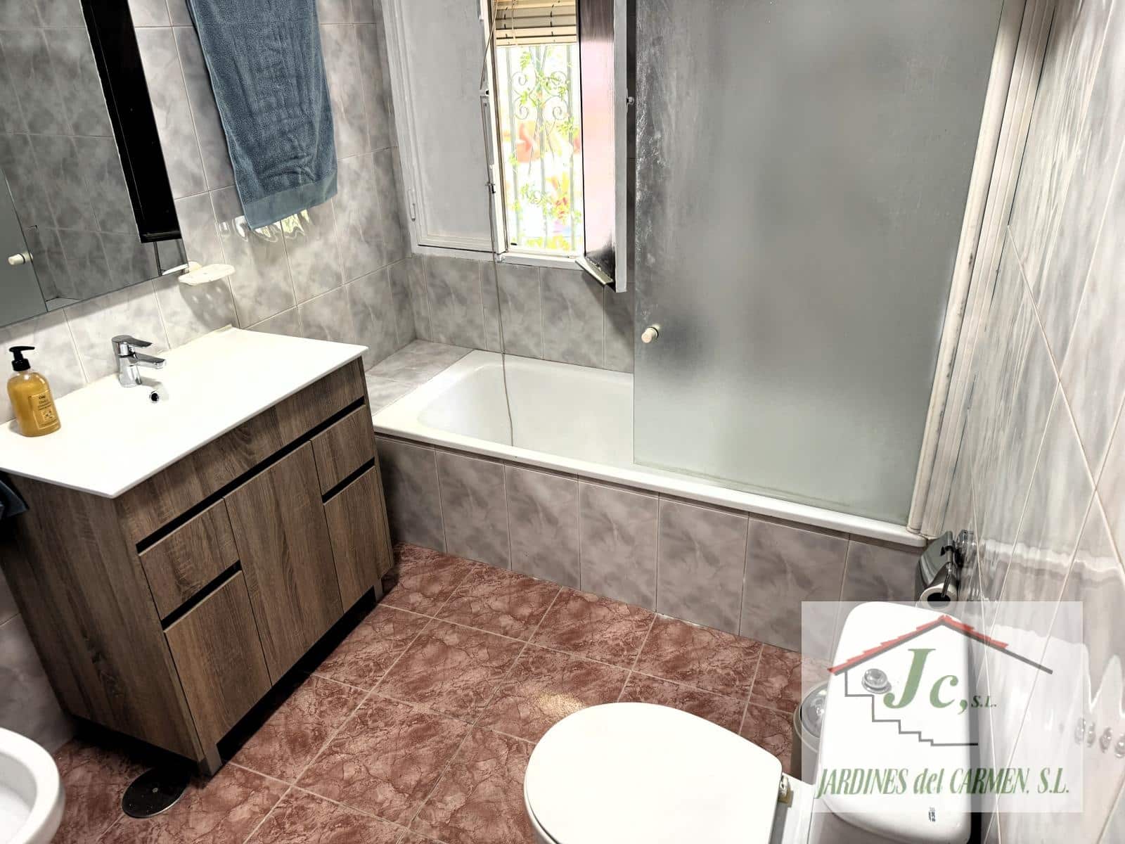 3 makuuhuone Maalaistalo vuokrattavana paikassa Vinuela - 800 € (Ref: 9131795)