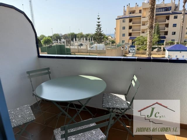 3 slaapkamer Flat te huur in Mezquitilla, Vélez-Málaga met zwembad garage - € 700 (Ref: 9148457)