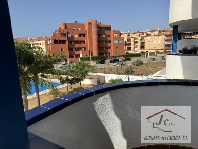 3 slaapkamer Flat te huur in Mezquitilla, Vélez-Málaga met zwembad garage - € 700 (Ref: 9148457)
