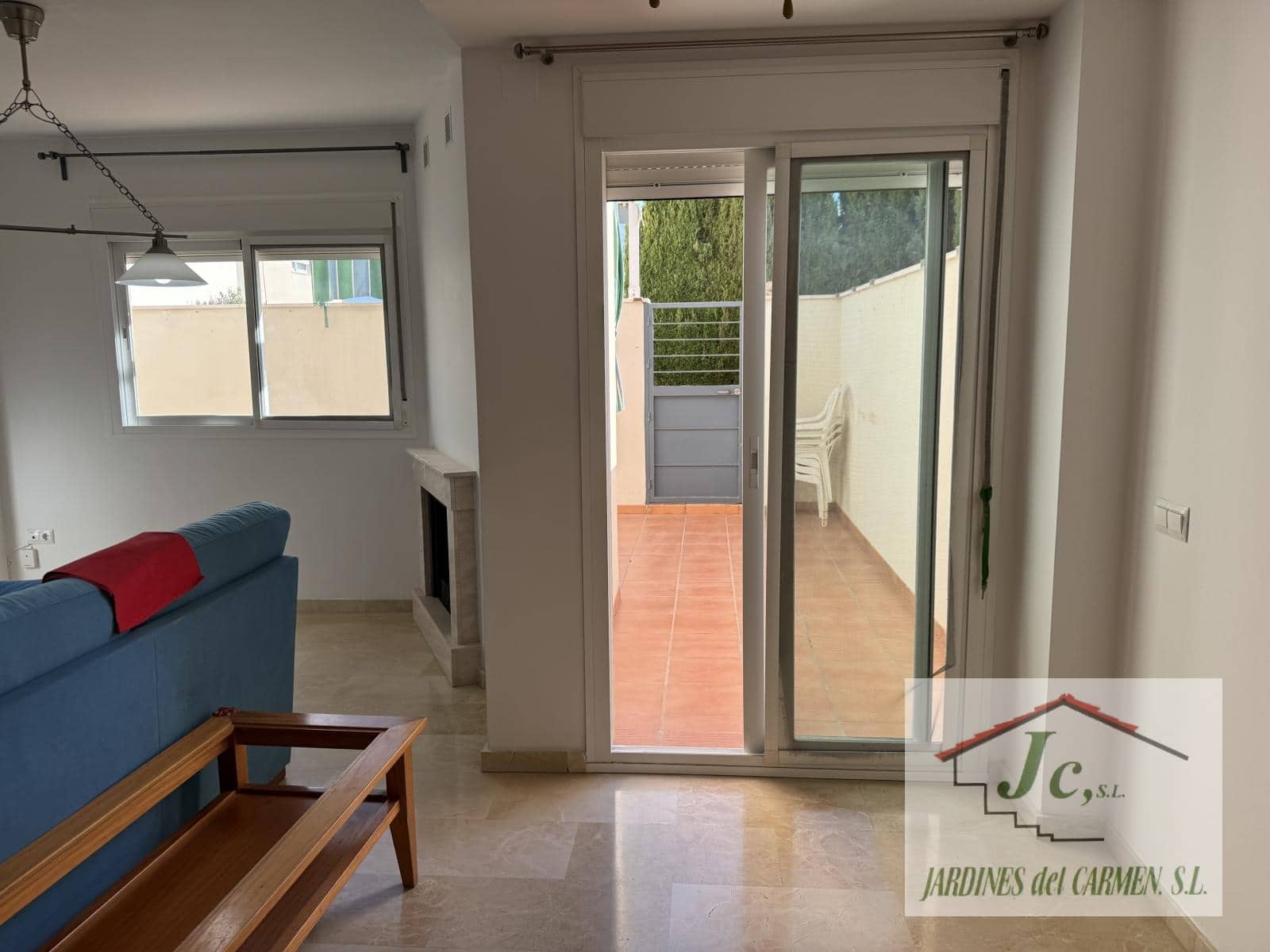 4 soveværelse Semi-Rækkehus til salg i Benajarafe med swimmingpool garage - € 499.000 (Ref: 9263920)