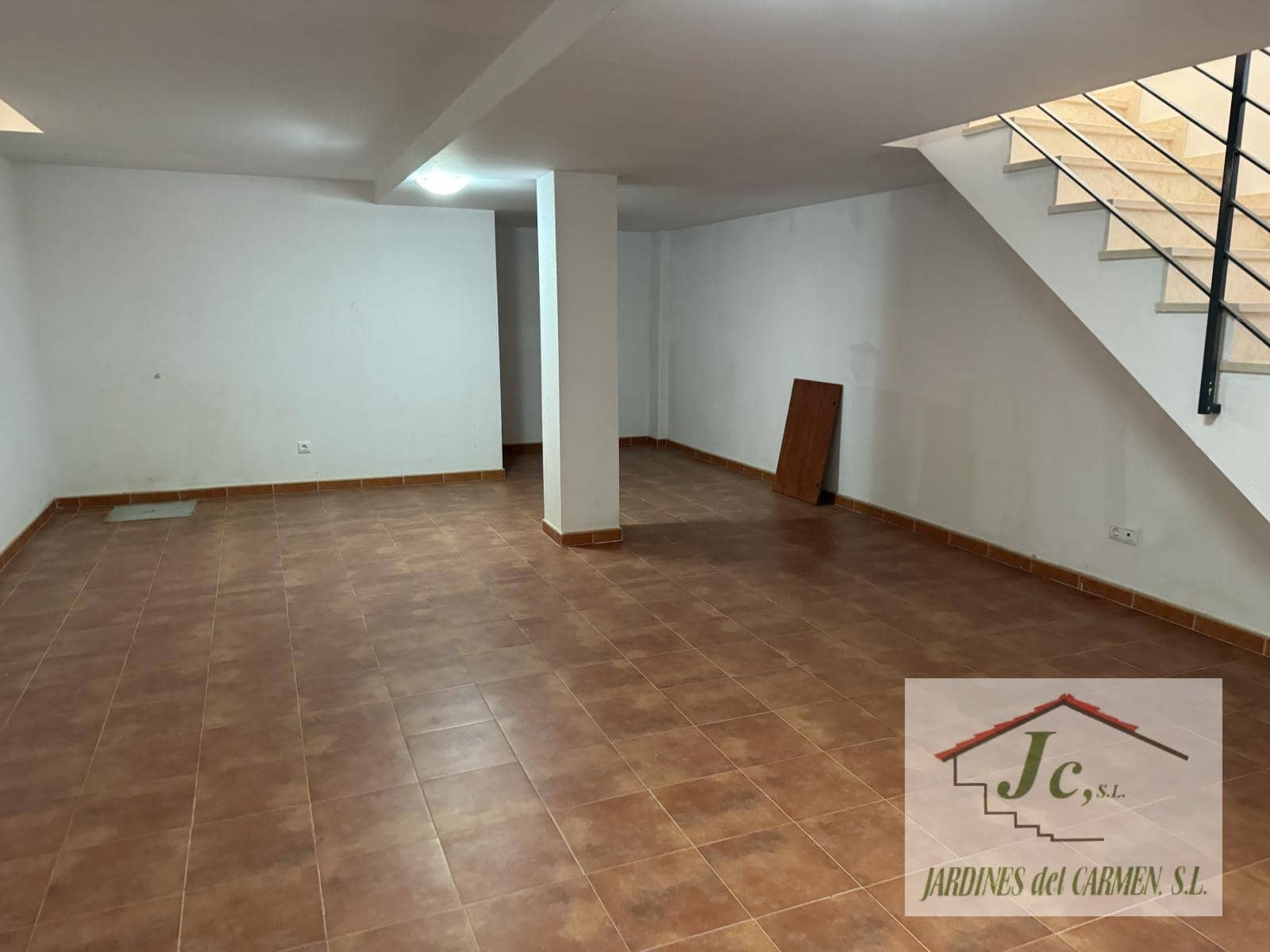 4 soveværelse Semi-Rækkehus til salg i Benajarafe med swimmingpool garage - € 499.000 (Ref: 9263920)