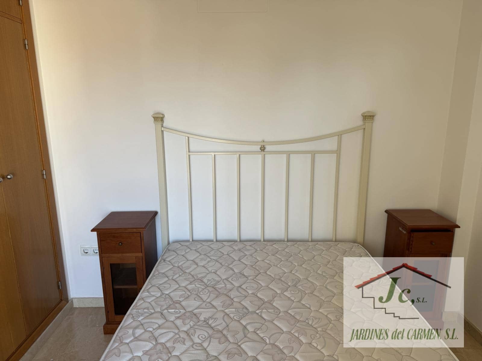 4 soveværelse Semi-Rækkehus til salg i Benajarafe med swimmingpool garage - € 499.000 (Ref: 9263920)