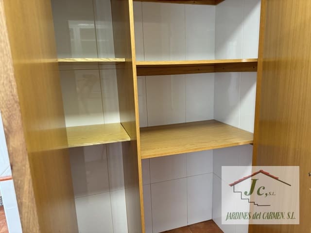 4 makuuhuone Paritalo myytävänä paikassa Benajarafe, Vélez-Málaga mukana uima-altaan 
autotalli - 499 000 € (Ref: 9263920)