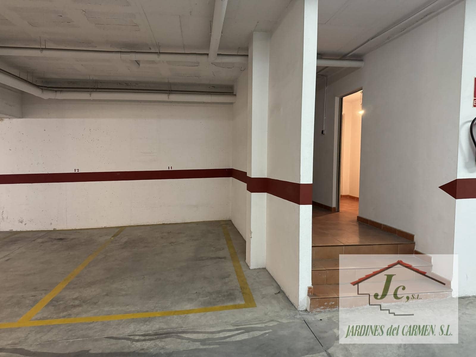 4 soveværelse Semi-Rækkehus til salg i Benajarafe med swimmingpool garage - € 499.000 (Ref: 9263920)