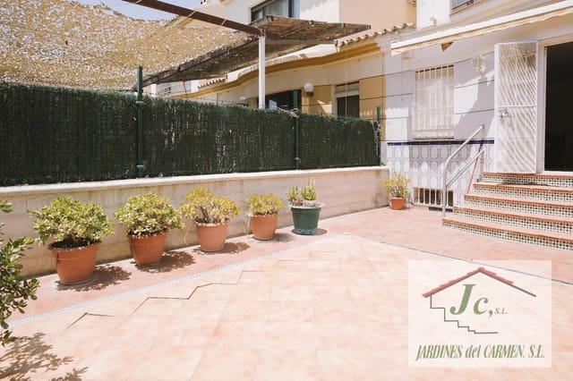 4 chambre Maison de Ville à vendre à Vélez-Málaga avec piscine - 546 000 € (Ref: 9436529)