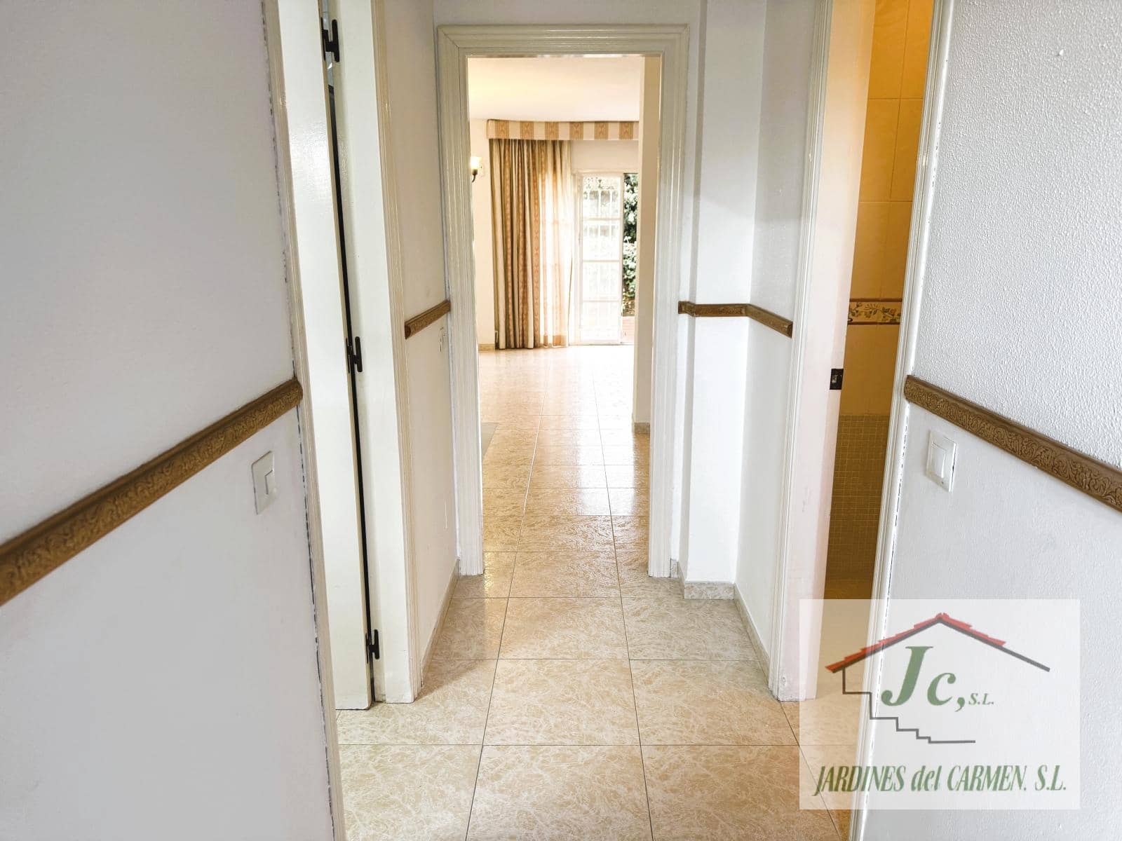 4 chambre Maison de Ville à vendre à Velez-Malaga avec piscine - 546 000 € (Ref: 9436529)