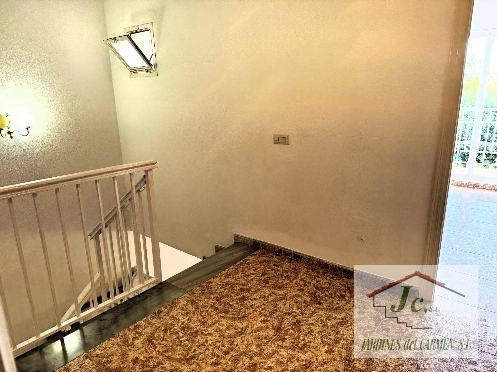 4 chambre Maison de Ville à vendre à Velez-Malaga avec piscine - 546 000 € (Ref: 9436529)