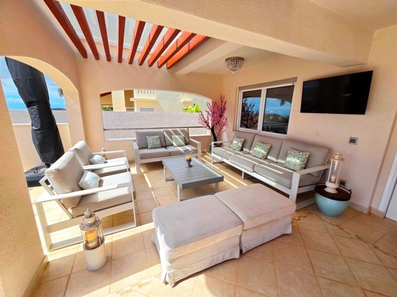 4 slaapkamer Villa te koop in Santa Cruz de Tenerife met zwembad garage - € 2.050.000 (Ref: 10077514)