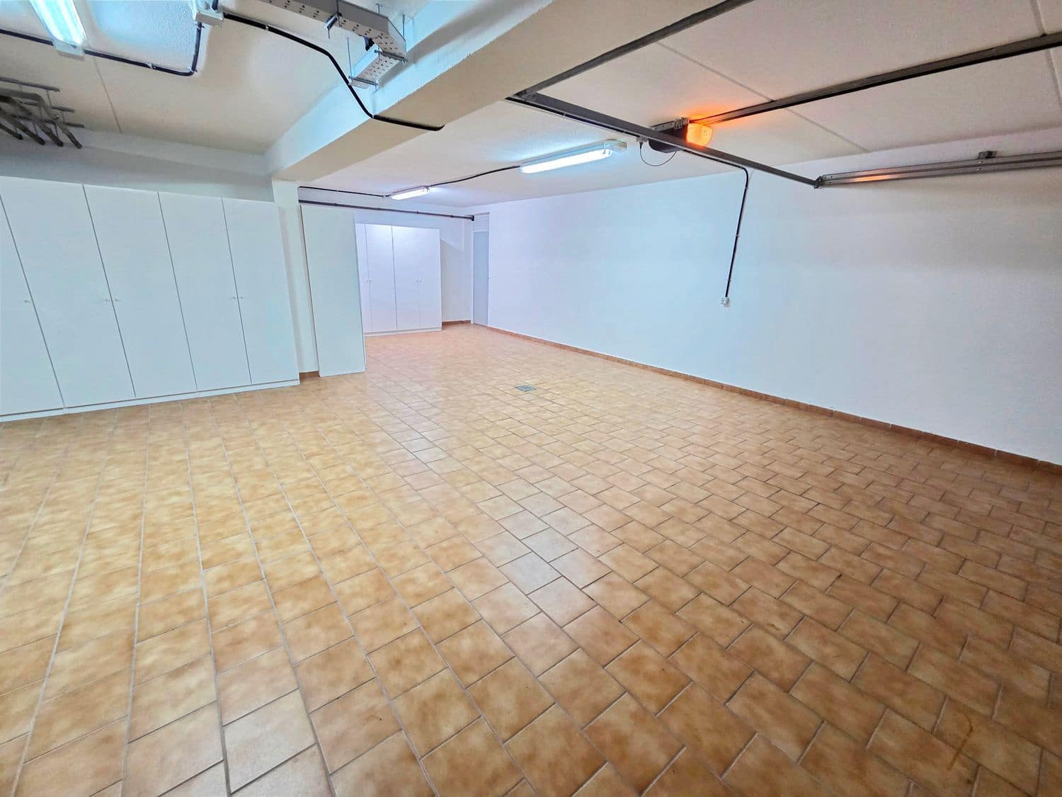 4 bedroom Villa for sale in Costa Adeje with pool garage - € 2,050,000 (Ref: 10077514)