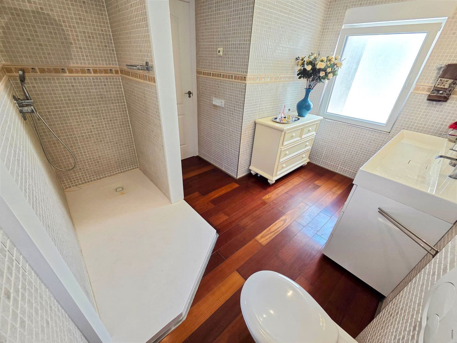 4 bedroom Villa for sale in Costa Adeje with pool garage - € 2,050,000 (Ref: 10077514)
