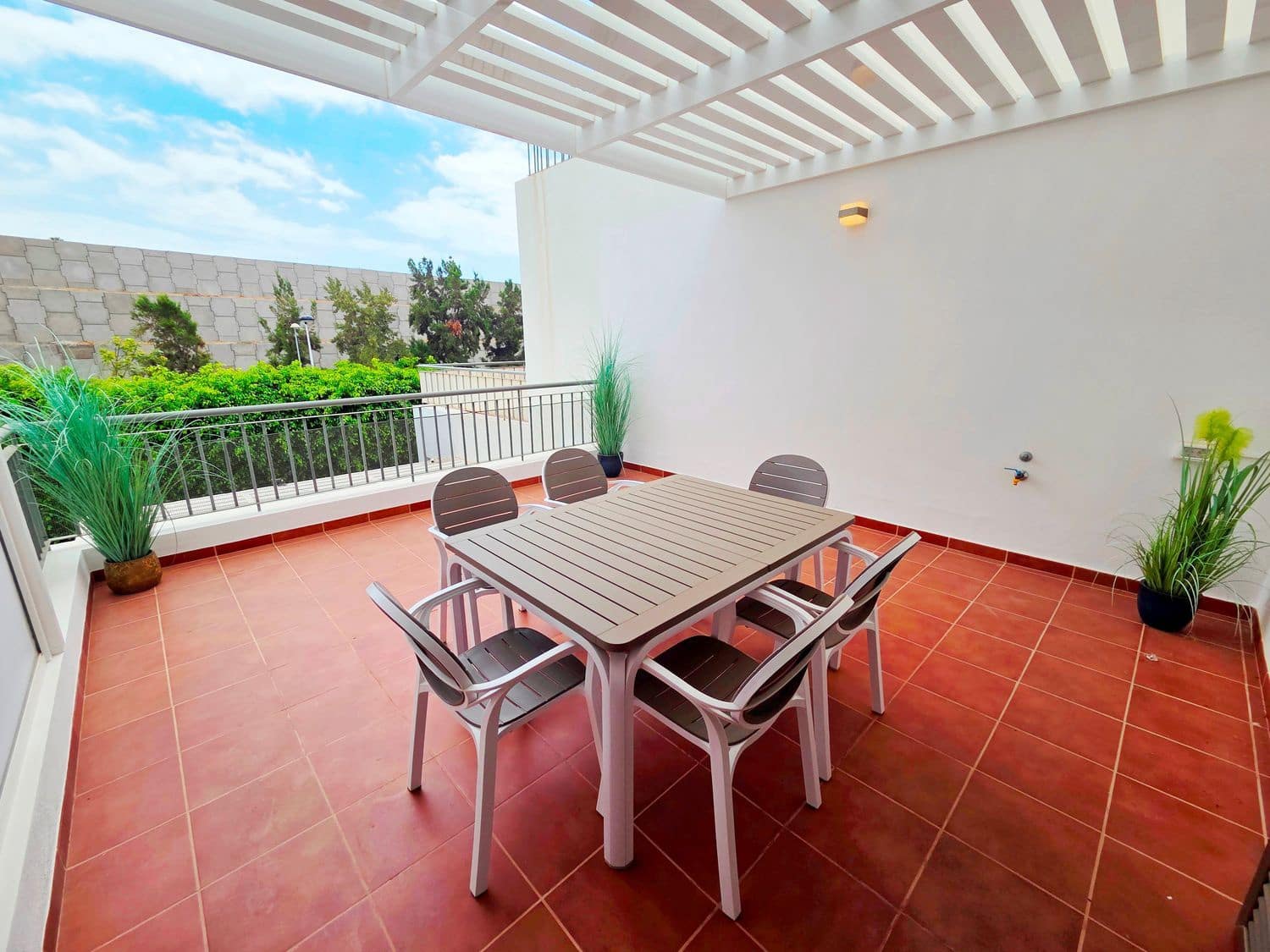 2 bedroom Apartment for sale in La Caleta Adeje with pool garage - € 680,000 (Ref: 10158905)