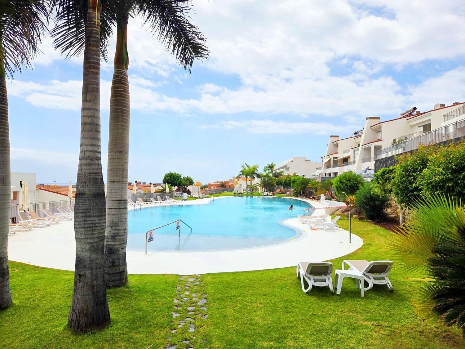 2 bedroom Apartment for sale in La Caleta Adeje with pool garage - € 680,000 (Ref: 10158905)