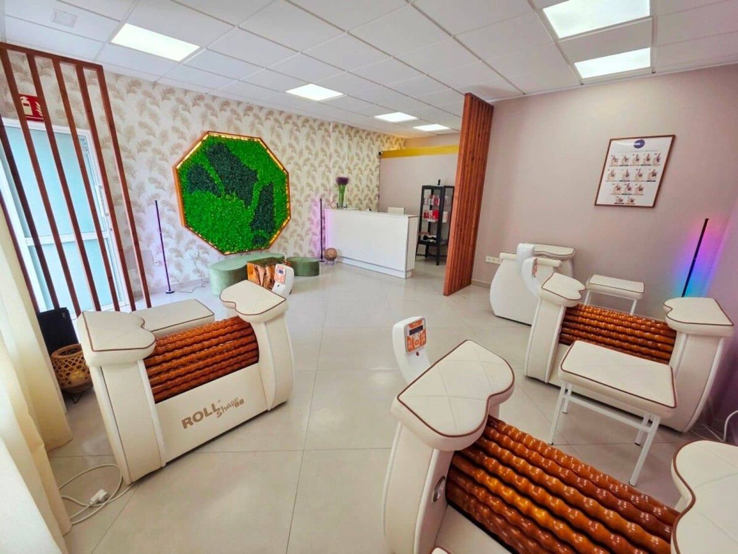 Commercial for sale in Adeje - € 45,000 (Ref: 10164041)