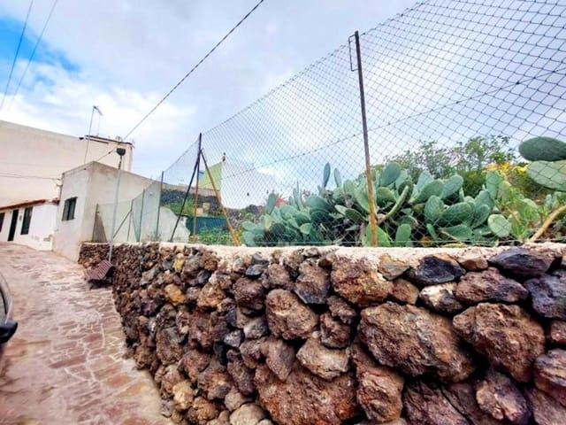 Solar/Parcela en Guía de Isora en venta - 170.000 € (Ref: 7404458)