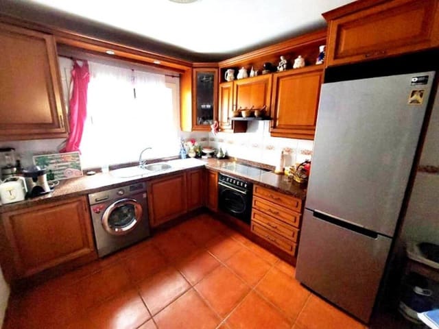 5 bedroom Townhouse for sale in Casco Urbano, Adeje with pool - € 515,000 (Ref: 7918445)