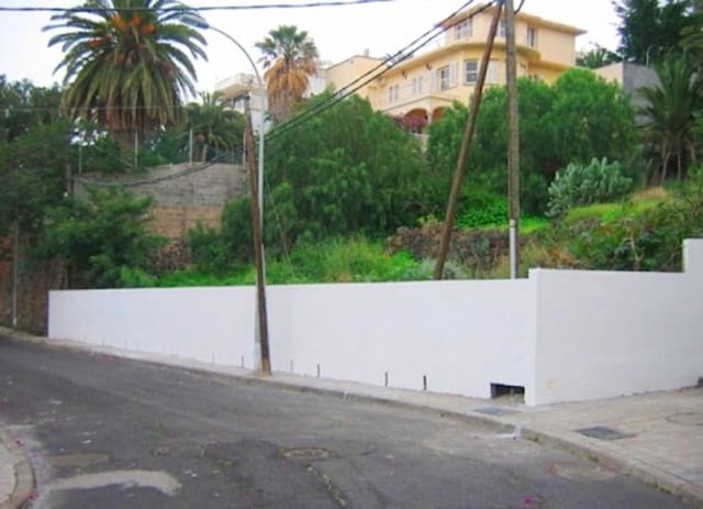 Undeveloped Land for sale in La Salle, Santa Cruz de Tenerife - € 350,000 (Ref: 8084372)