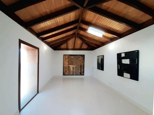 4 soveværelse Villa til salg i Guía de Isora med garage - € 1.495.000 (Ref: 8420798)