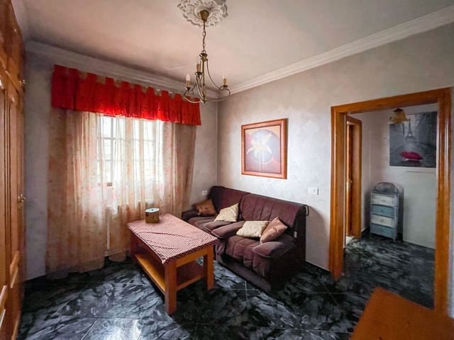 7 slaapkamer Finca/Landhuis te koop in Los Silos met zwembad garage - € 650.000 (Ref: 8422771)