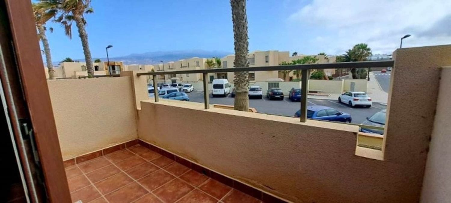 2 soveværelse Lejlighed til salg i Los Abrigos med swimmingpool garage - € 390.000 (Ref: 8436638)