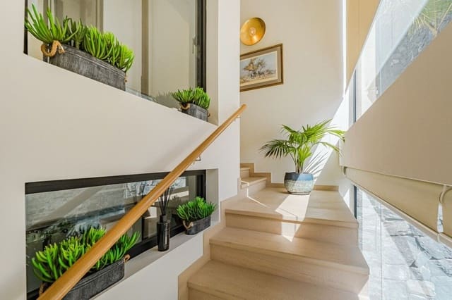 3 soveværelse Villa til salg i La Caldera, Adeje med swimmingpool garage - € 2.800.000 (Ref: 8842888)