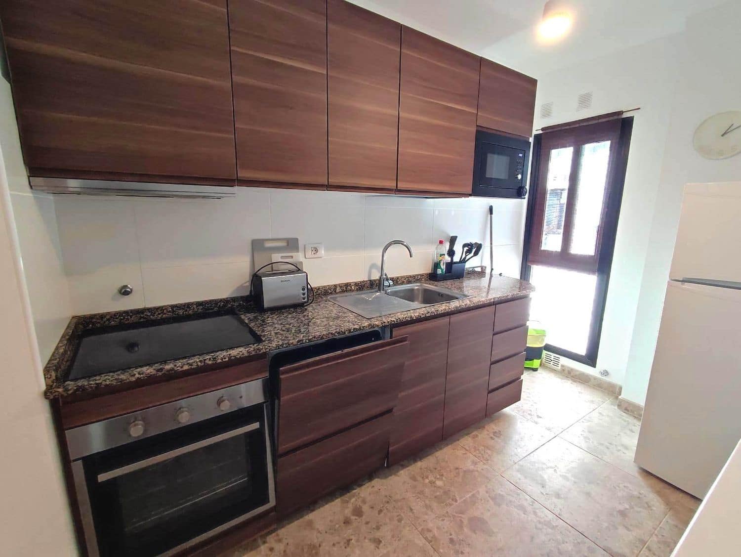 3 Zimmer Apartment zu vermieten in Puerto Santiago mit Garage - 1.200 € (Ref: 9129409)