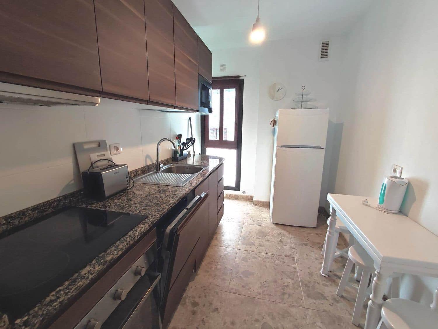 3 Zimmer Apartment zu vermieten in Puerto Santiago mit Garage - 1.200 € (Ref: 9129409)