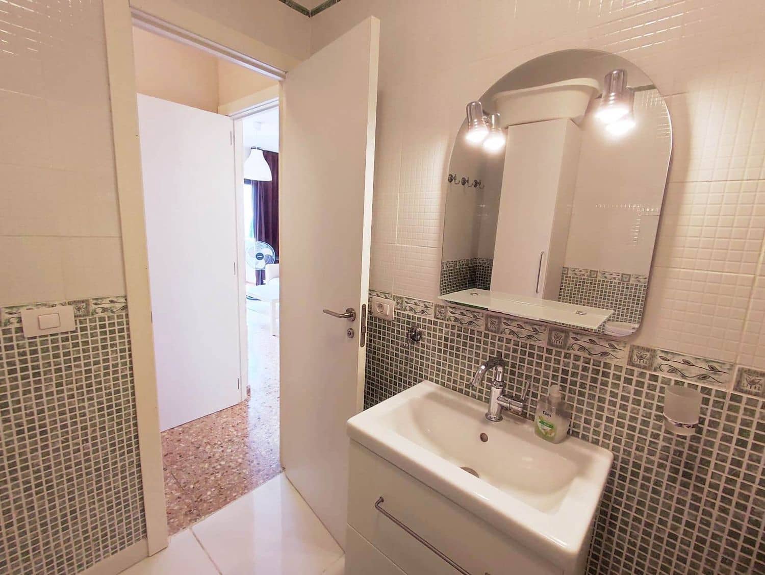 3 Zimmer Apartment zu vermieten in Puerto Santiago mit Garage - 1.200 € (Ref: 9129409)