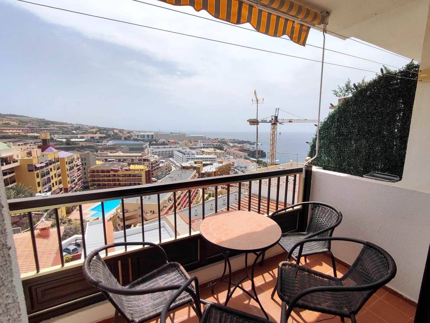 3 Zimmer Apartment zu vermieten in Puerto Santiago mit Garage - 1.200 € (Ref: 9129409)
