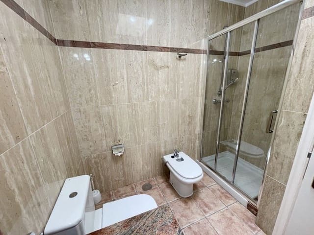 3 sovrum Hus till salu i Santa Cruz de Tenerife med pool garage - 490 000 € (Ref: 9235916)