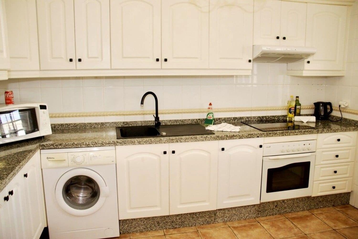 3 soveværelse Byhus til salg i Santa Cruz de Tenerife med swimmingpool garage - € 490.000 (Ref: 9235916)