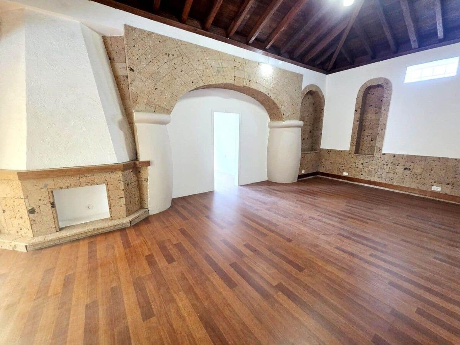 3 slaapkamer Villa te koop in Tacoronte met garage - € 469.000 (Ref: 9264007)